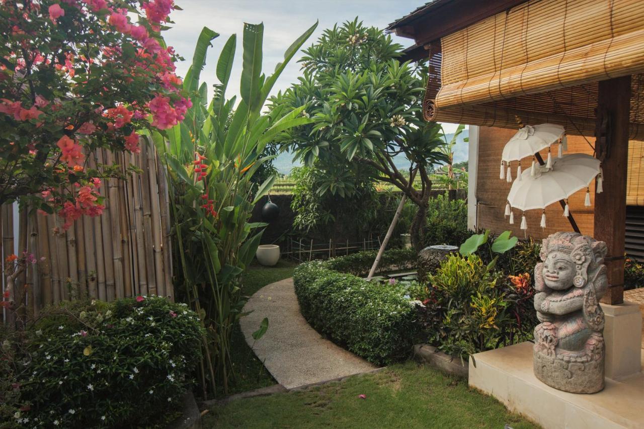 Mayo Resort Umeanyar Exterior photo